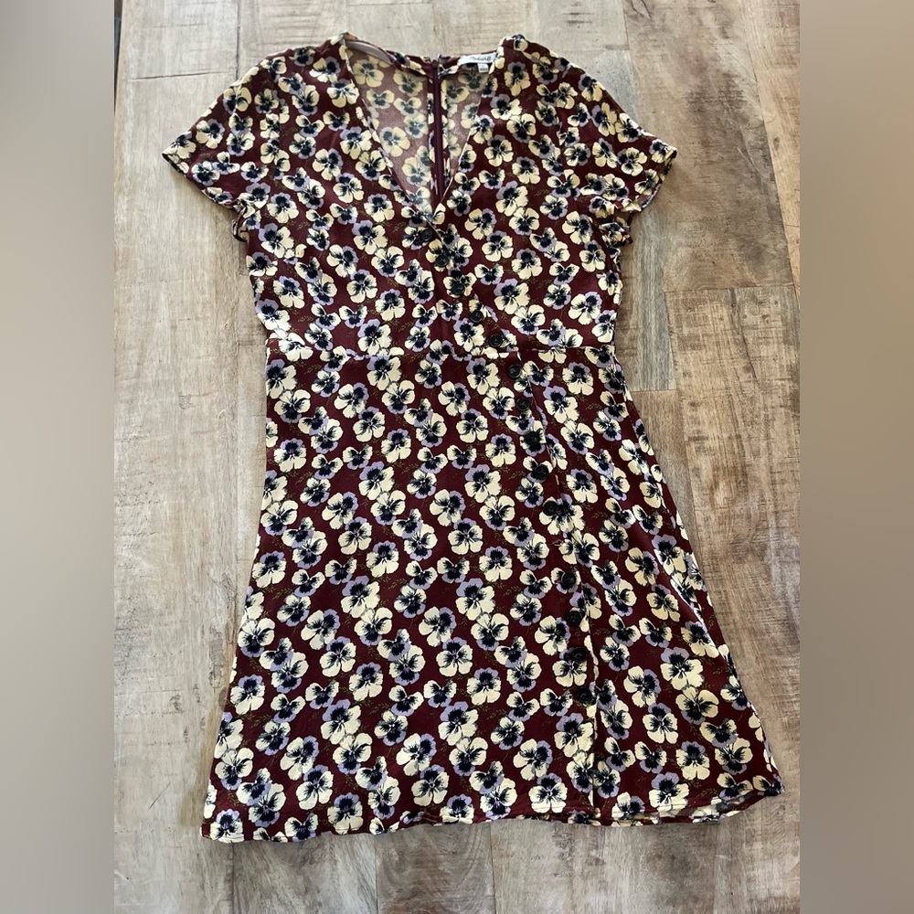 Madewell floral mini dress *** missing one button